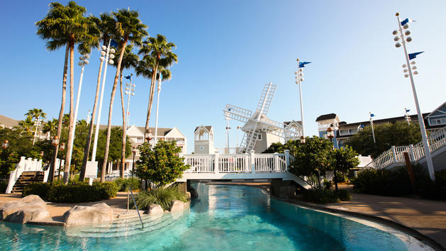 Deluxe-Disney-Resort
