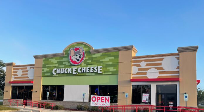 Chuck E. Cheese in Baton Rouge is remodeled and new!